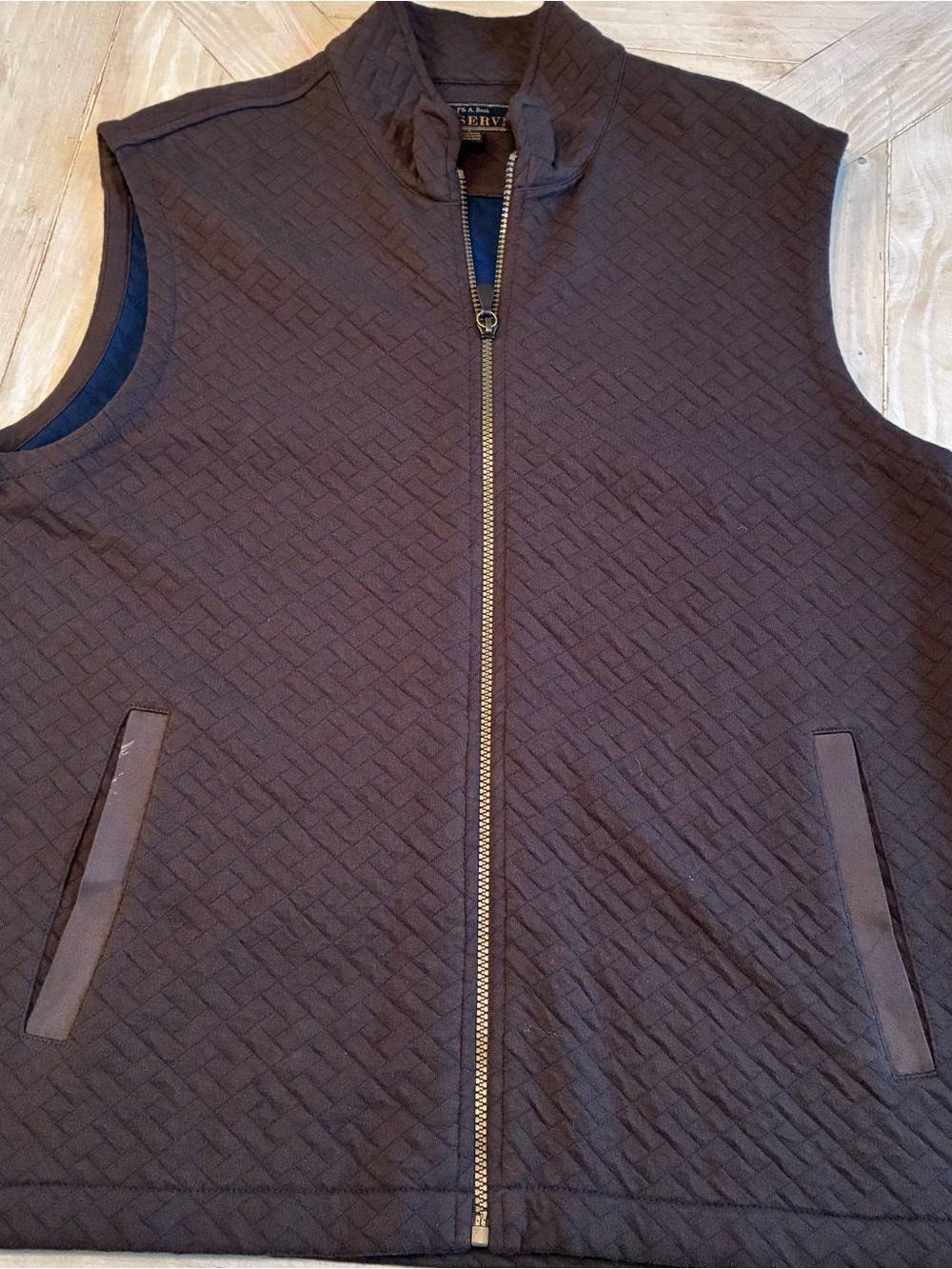 Jos. A. Bank Quilted Dark Brown Zip-Front Vest